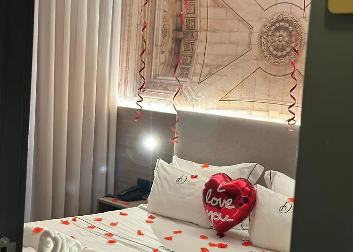 Dom Joao Glamour Hotel